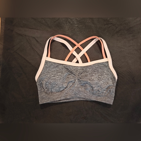 CALIA by Carrie Underwood Other - Calia By Carrie Underwood Grey Pink Peach Cross Strap Sports Bra Size XL
